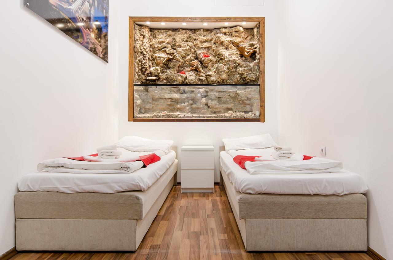 Like Home - Opera Apartments Budapest Kültér fotó