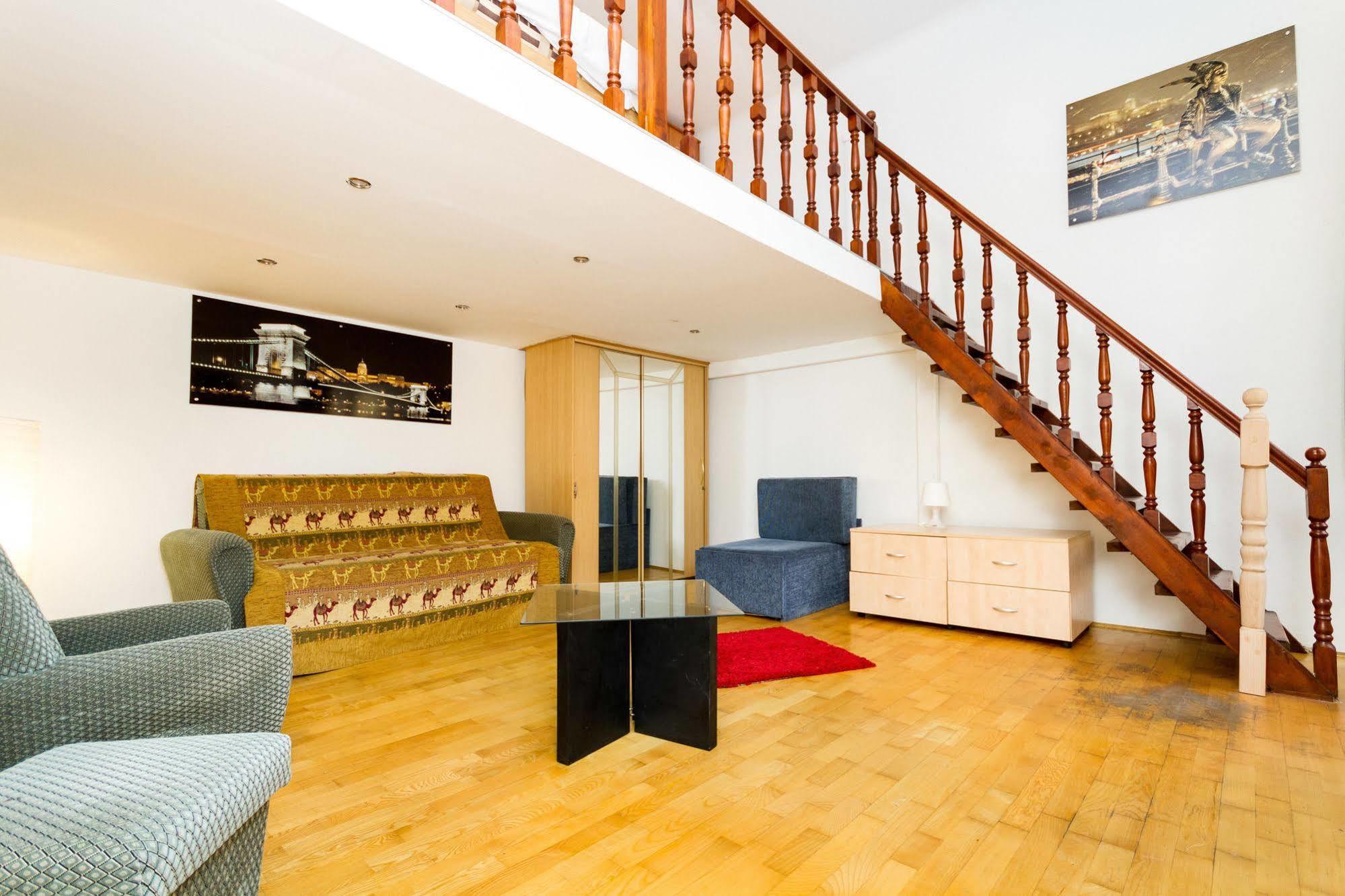 Like Home - Opera Apartments Budapest Kültér fotó