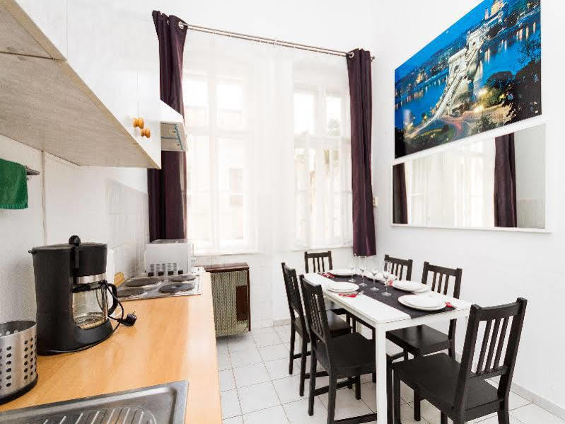 Like Home - Opera Apartments Budapest Kültér fotó