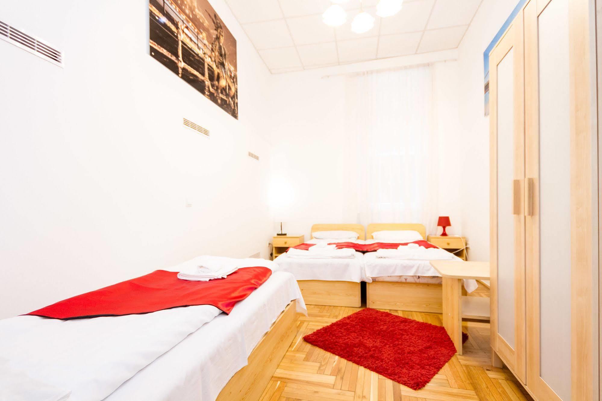 Like Home - Opera Apartments Budapest Kültér fotó